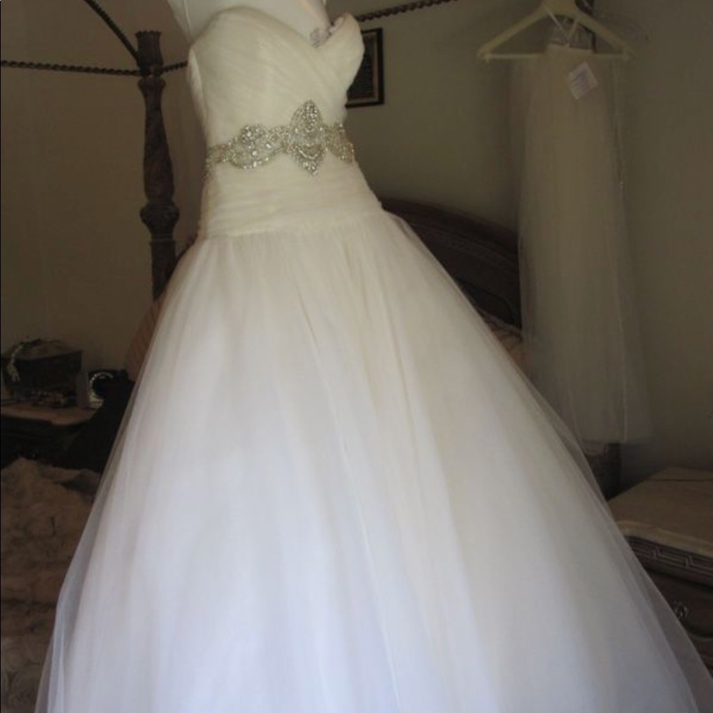Kenneth Pool Wedding Dress